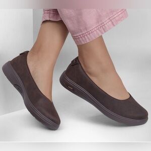 Skechers Comfortable Brown Flats size 9